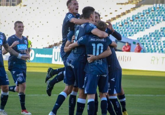 Jugadores de Independiente Rivadavia temen aprietes de la barra
