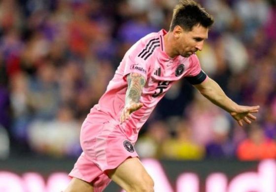 Messi brilló con un doblete en el clásico ante Orlando City
