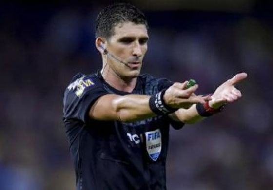 La Liga Profesional del Fútbol oficializó todas las ternas arbitrales de la fecha 14