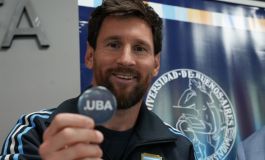 Lionel Messi recibió el máximo honor de la UBA: Doctor Honoris Causa