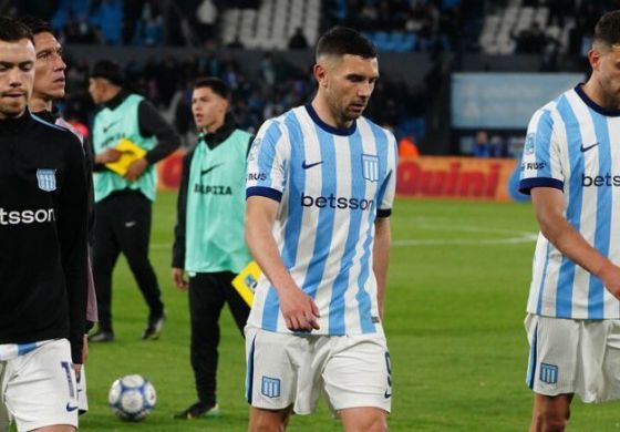 Crisis en Racing: cánticos contra Milito y la dirigencia, antes del clásico de Avellaneda